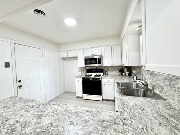 5510 Nina Lee Lane, Houston TX 77092