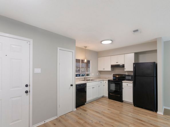 2709 S Millbend Drive, The Woodlands TX 77380