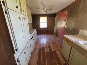 4600 Ireland Street, Houston TX 77016