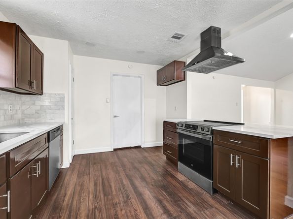 15907 Timber Valley Drive, Houston TX 77070