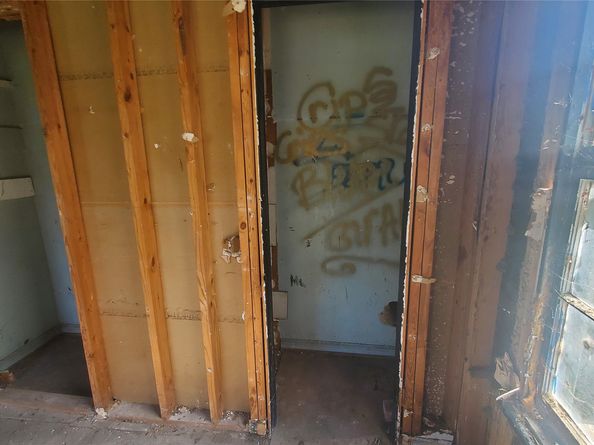 4821 Burma Road, Houston TX 77033