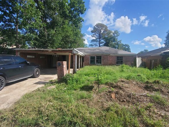 4821 Burma Road, Houston TX 77033