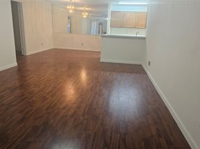 10689 Braes Bend Drive, Houston TX 77071