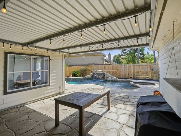 7411 Stonesfield Place, Spring TX 77389