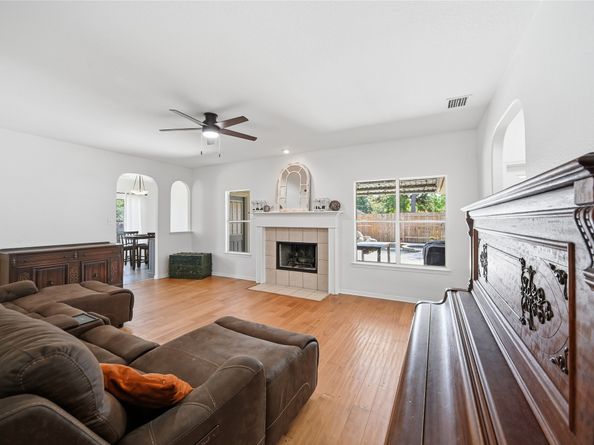 7411 Stonesfield Place, Spring TX 77389