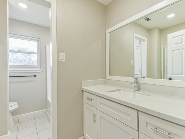 5115 Green Springs Drive, Houston TX 77066