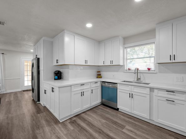 25427 Elm Creek Drive, Spring TX 77380