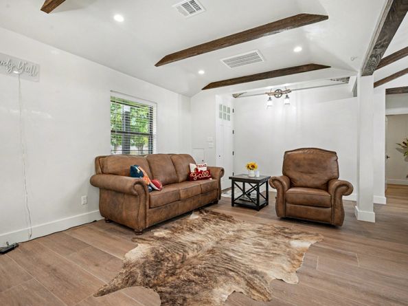 8515 Edgemoor Drive, Houston TX 77036