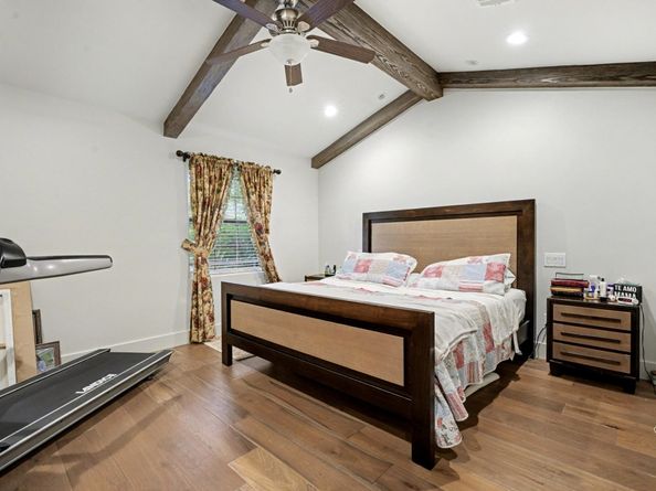 8515 Edgemoor Drive, Houston TX 77036