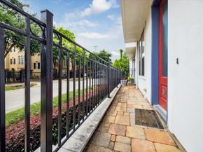 5714 Kansas Street, Houston TX 77007