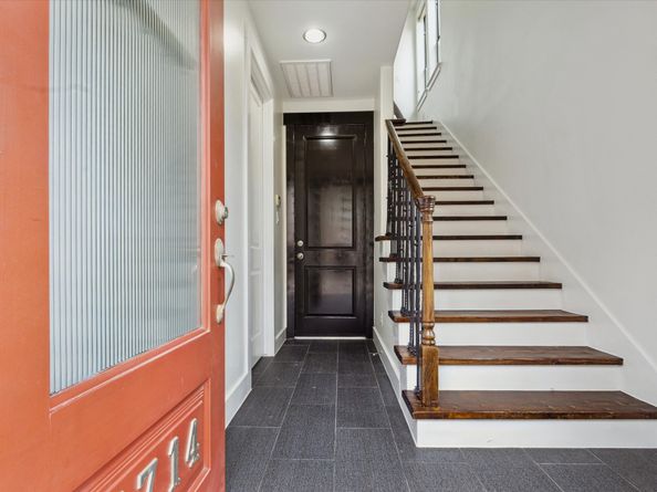 5714 Kansas Street, Houston TX 77007