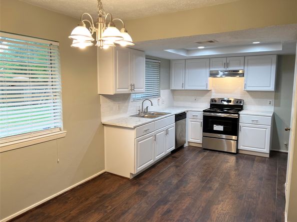 10310 Overview Drive, Sugar Land TX 77498