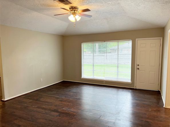 10310 Overview Drive, Sugar Land TX 77498