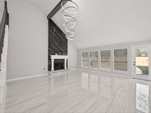 11506 Colonial Trail Drive, Houston TX 77066