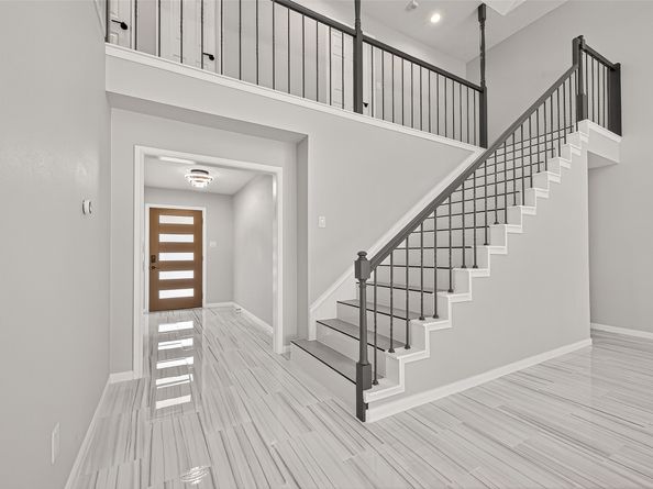 11506 Colonial Trail Drive, Houston TX 77066