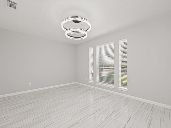 11506 Colonial Trail Drive, Houston TX 77066