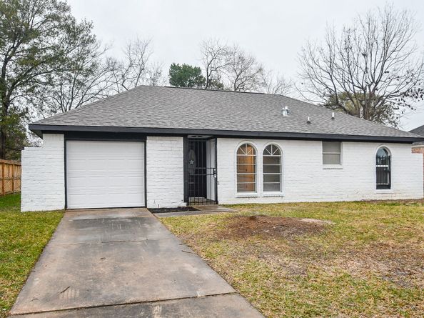 8702 Brock Park Boulevard, Houston TX 77078