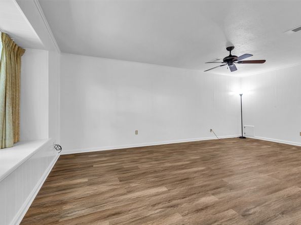 2970 Gessner Road, Houston TX 77080