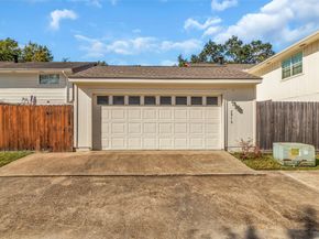 2970 Gessner Road, Houston TX 77080