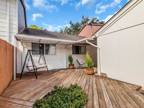 2970 Gessner Road, Houston TX 77080