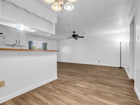 2970 Gessner Road, Houston TX 77080