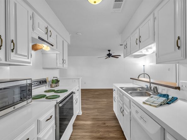 2970 Gessner Road, Houston TX 77080