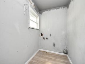 8838 Delilah Street, Houston TX 77033