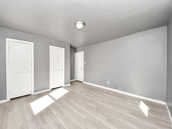 8838 Delilah Street, Houston TX 77033