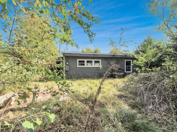 8838 Delilah Street, Houston TX 77033