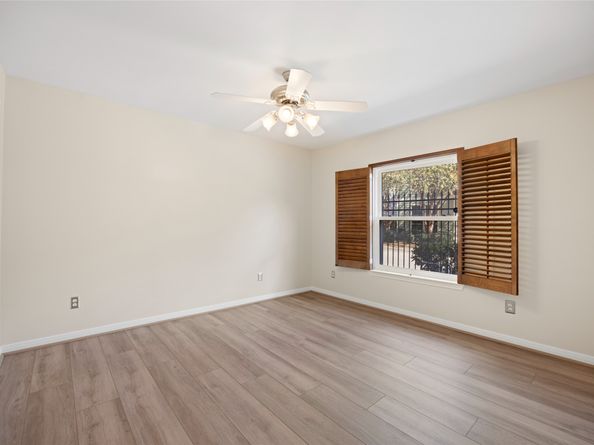 1606 Sutton Street, Houston TX 77006