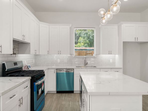 4110 Ward St, Houston TX 77021