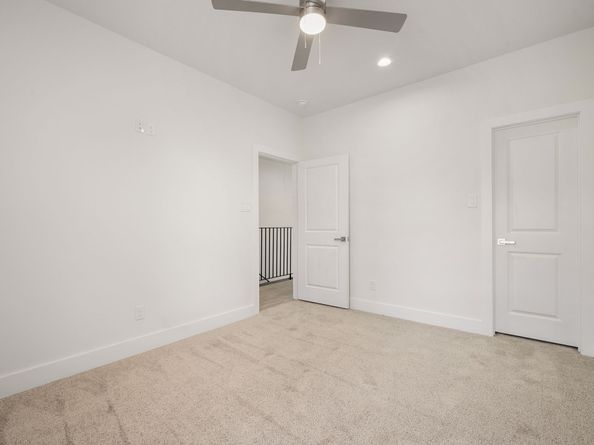 4110 Ward St, Houston TX 77021