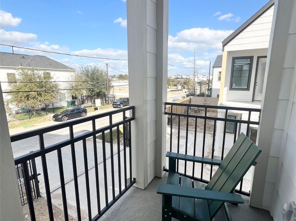 748 Curtin Street, Houston TX 77018