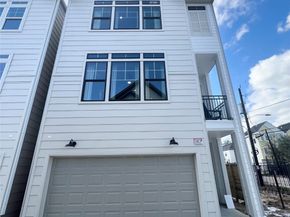 748 Curtin Street, Houston TX 77018