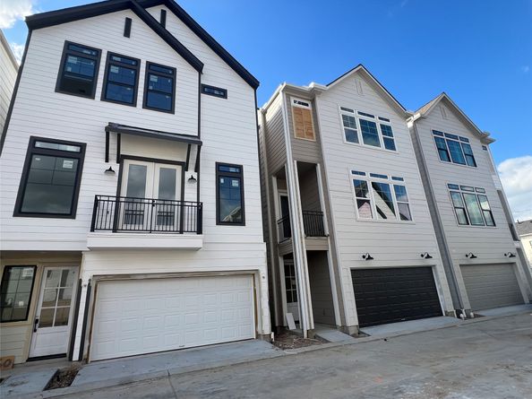 748 Curtin Street, Houston TX 77018