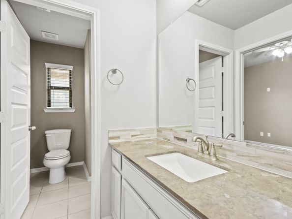 14 Trailing Lantana Place, The Woodlands TX 77354