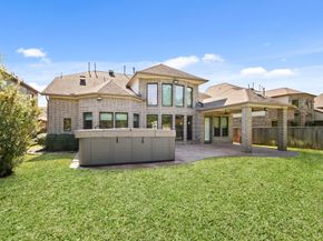 14 Trailing Lantana Place, The Woodlands TX 77354