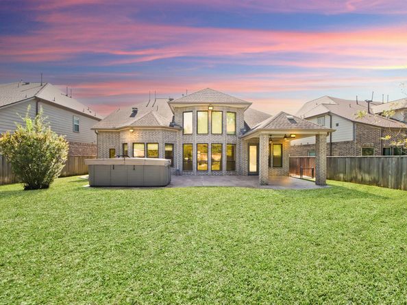 14 Trailing Lantana Place, The Woodlands TX 77354