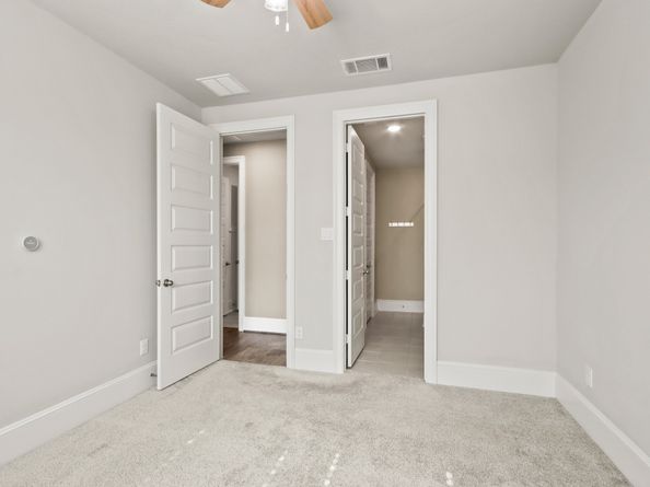 14 Trailing Lantana Place, The Woodlands TX 77354