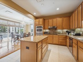 511 S Post Oak Lane 3D, Houston TX 77056