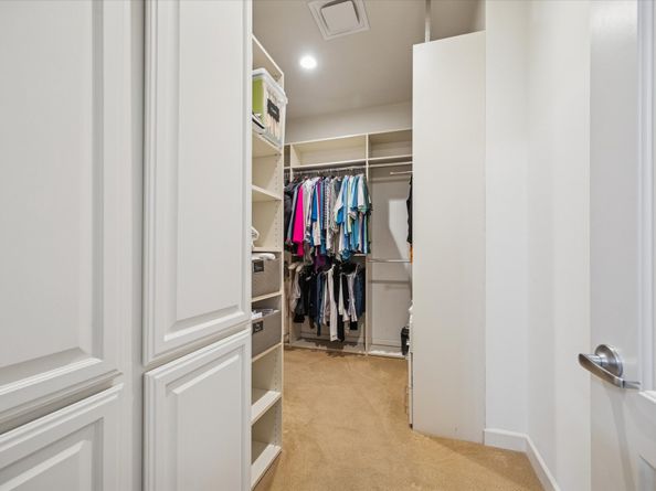 511 S Post Oak Lane 3D, Houston TX 77056