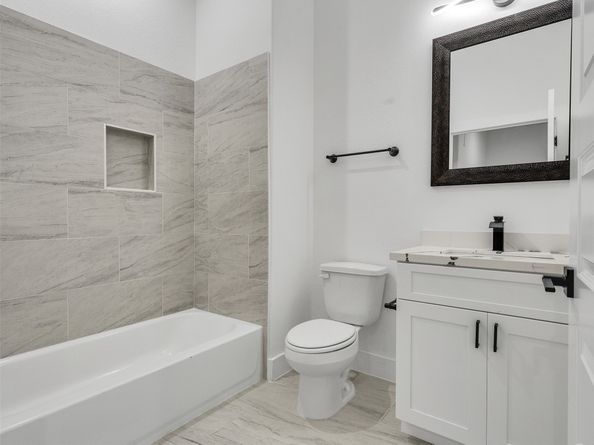 6014 Grace Lane A/B, Houston TX 77021