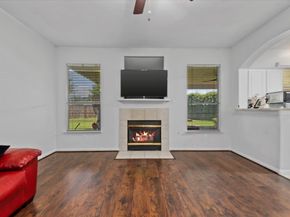 8731 Majesticbrook Drive, Houston TX 77095