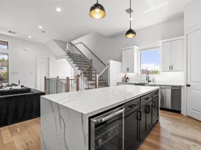 2313 Sherwin Street, Houston TX 77007