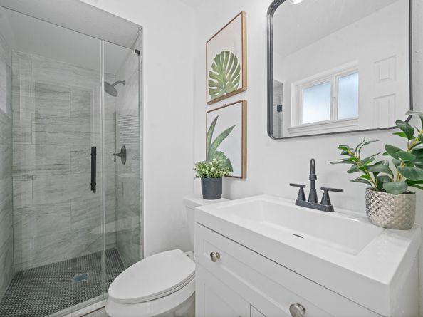 15415 W Hampton Circle, Houston TX 77071