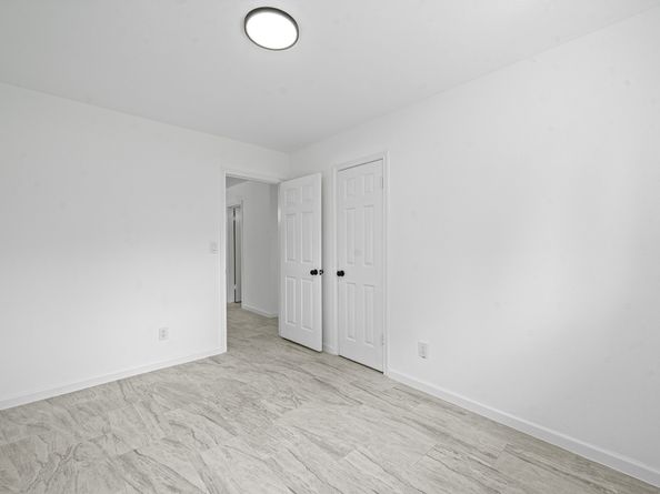 15415 W Hampton Circle, Houston TX 77071