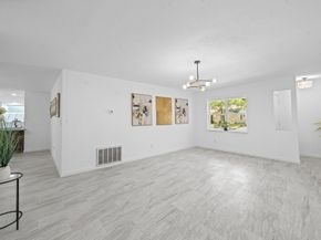 15415 W Hampton Circle, Houston TX 77071