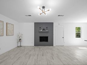 15415 W Hampton Circle, Houston TX 77071