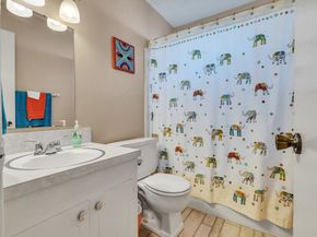 231 San Fernando Drive, Houston TX 77060