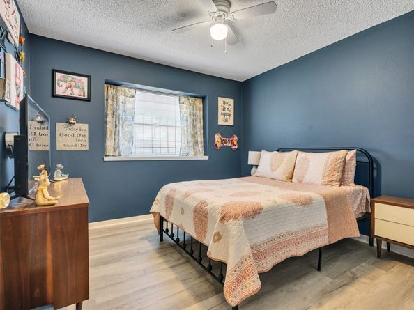 231 San Fernando Drive, Houston TX 77060